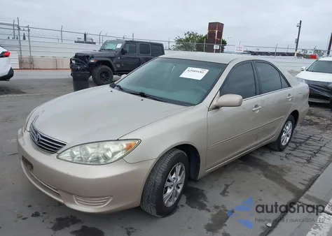 2005 Toyota Camry Le V6 из США, поврежденный, VIN 4T1BF30K25U101305